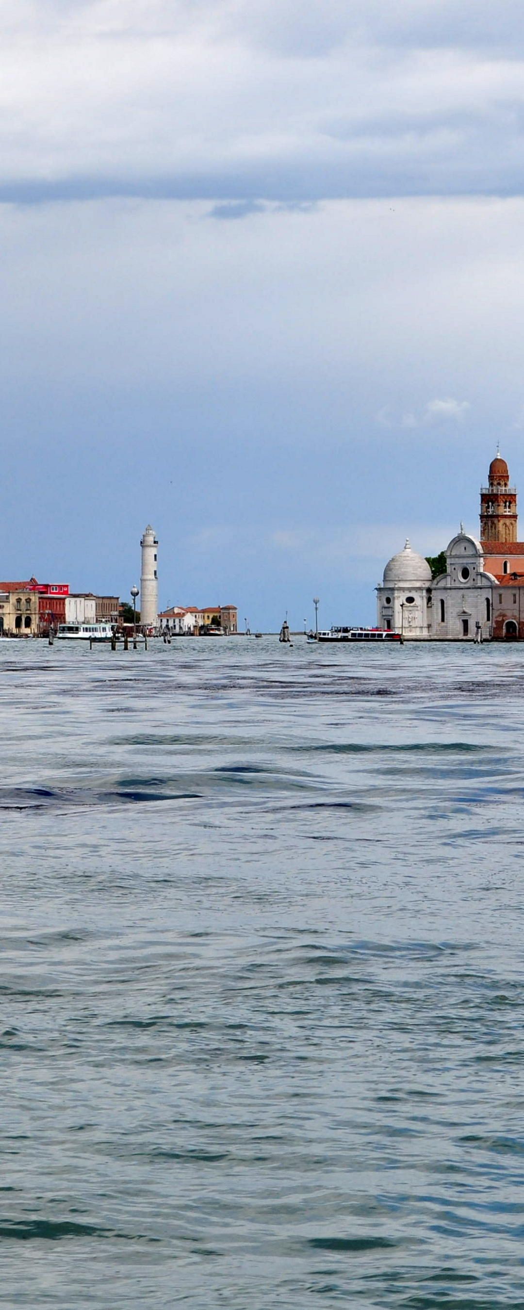 Venezia (Italia): laguna tra Murano e San Michele